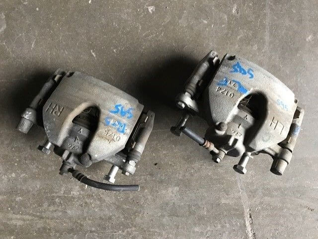 Used OEM 2007-2008 Infiniti G35 Sport Front Brake Calipers Front Left Right Pair Pair Set