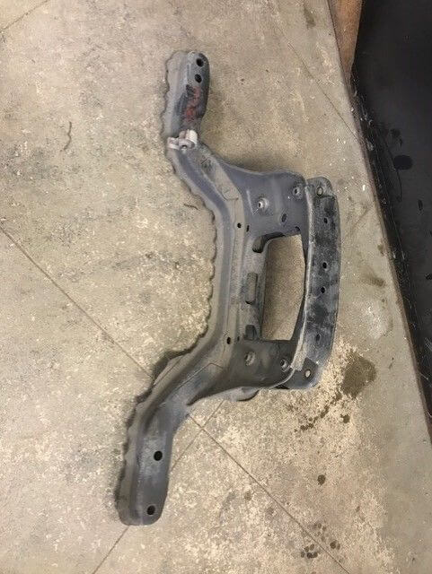 Used OEM Ford Escape Subframe Rear Suspension K-Frame/Crossmember Cradle FWD 01 02 03 04