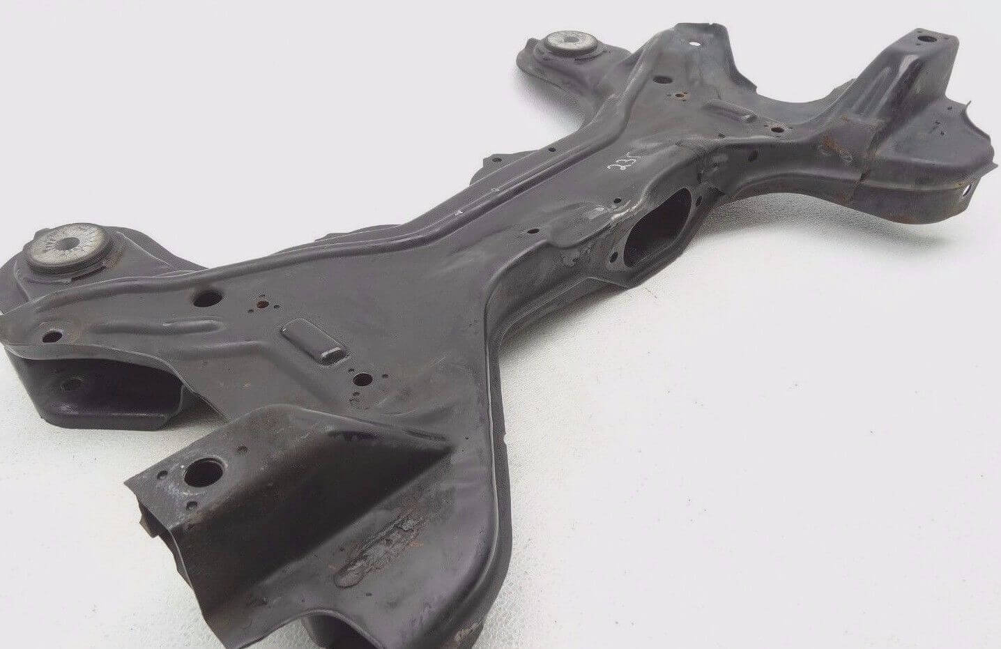 Used OEM 00-05 VW Jetta Bettle Bug Golf GTI Front Subframe Engine Cradle CROSSMEMBER