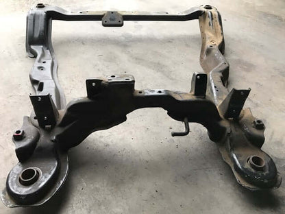 Used OEM 01-06 Hyundai Santa Fe Engine Cradle Front Suspension Frame Crossmember Cradle 2.4 2.7