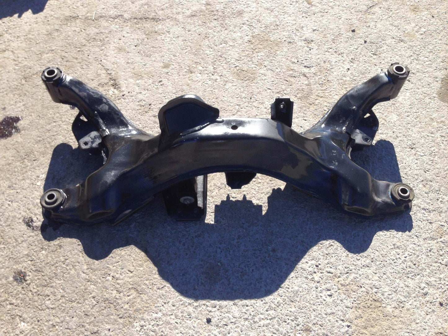 Used OEM 1993-1997 Nissan Altima Front Subframe Suspension Engine Cradle Crossmember OEM