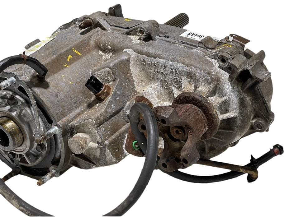 Used OEM 1997-2002 Jeep Wrangler Cherokee Transfer Case 2.5L MT 4 Cylinder 231 OEM