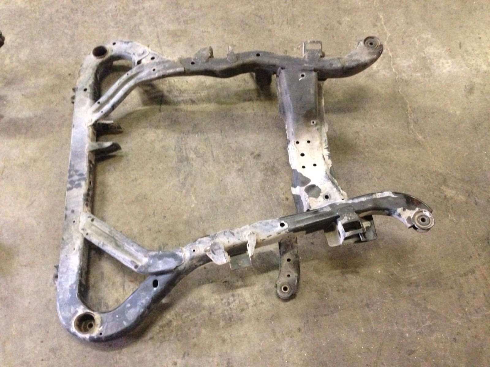 Used OEM 2000-2001 Saturn L-Series Front Sub K Frame Engine Cradle Crossmember Suspension
