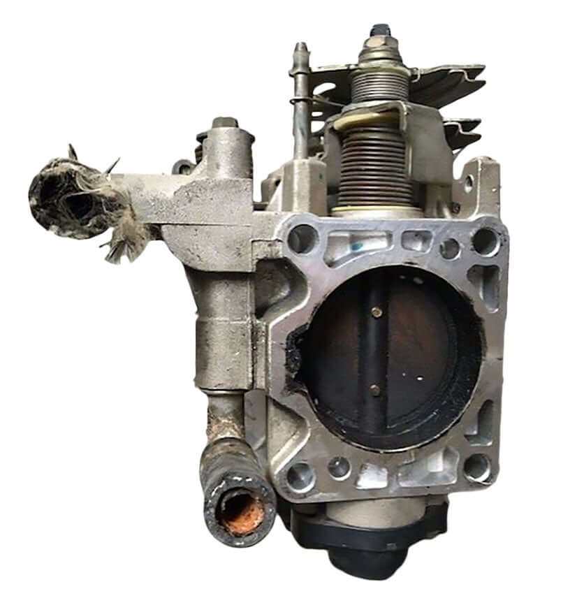 Used OEM 2001-2002 Nissan Xterra Frontier Throttle Body Valve Standard Manual 5 Speed