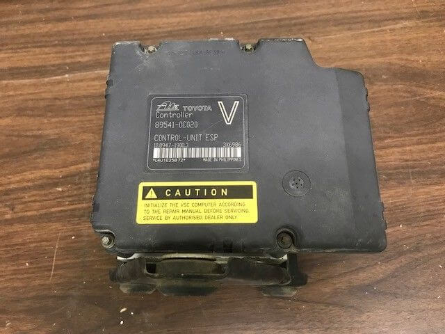Used OEM 2001-2002 Toyota Sequoia ABS Anti-Lock Brake Pump Actuator 89541-0C020