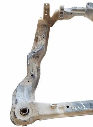 Used OEM 2001-2005 Hyundai Santa Fe Front Subframe K-Frame Engine Cradle 2.7L 2.4L Auto