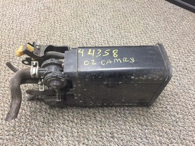 Used OEM 2002-2003 Lexus ES300 Charcoal Fuel Vapor EVAP Emissions Canister V6 3.0L OEM