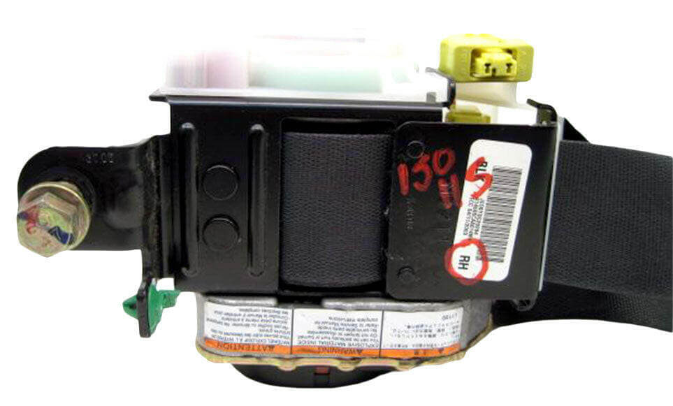 Used OEM 2002-2006 Honda CRV CR-V Front Right Passenger Seat Belt Retractor Assembly Black OEM