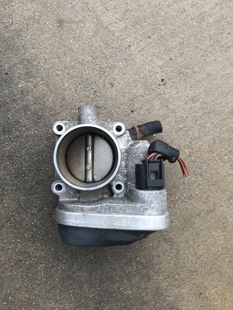 Used OEM 2002-2008 Mini Cooper Fuel Injection Throttle Body Assembly w/o supercharged Opt