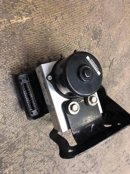 Used OEM 2003-2004 Toyota Sequoia Anti-Lock Brake Pump ABS Actuator 44050-0C072