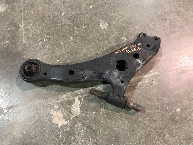 Used OEM 2004-2007 LEXUS RX330 RX350 Toyota Highlander Control Arm Front Right Lower OEM