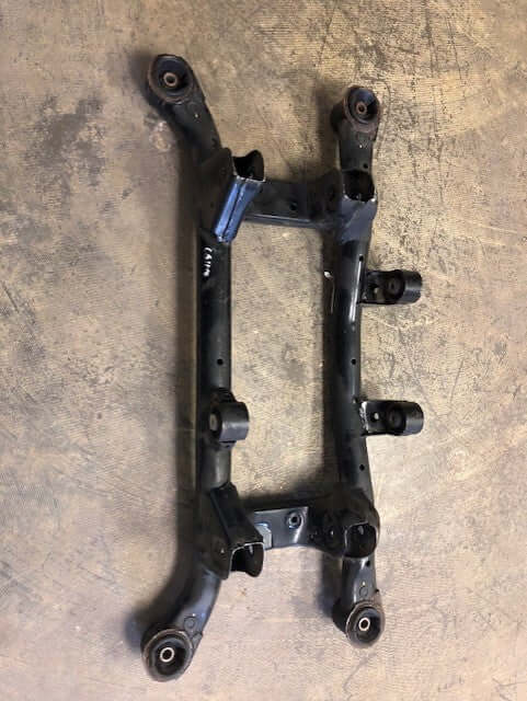 Used OEM 2005-2007 Kia Sportage Rear Subframe Suspension Crossmember Cradle AWD 4WD 4X4