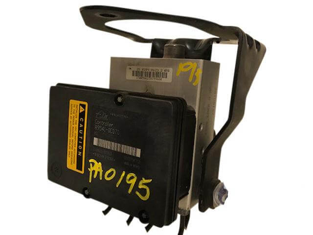 Used OEM 2005-2007 Toyota Sequoia Anti-Lock Brake Pump ABS Actuator 89541-0C070 545-51149
