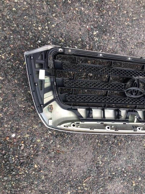 Used OEM 2007-2008 Toyota Tundra SR5 Grille Chrome Upper Front Genuine OEM