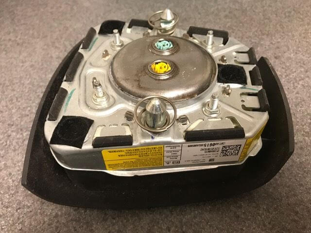 Used OEM 2010-2016 Chevy Equinox Air Bag Driver Steering Wheel Left Black Chevrolet OEM