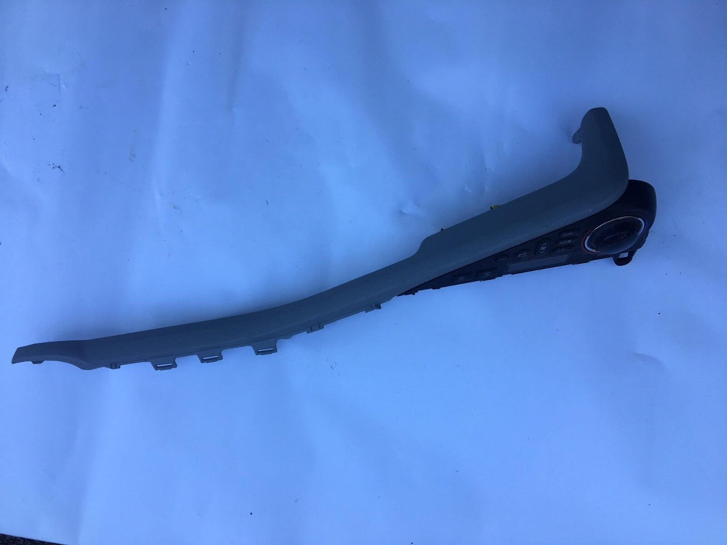 Used OEM 2012-2014 TOYOTA PRIUS C NHP10 A/C Heater Climate Control Module 55900-52740 OEM
