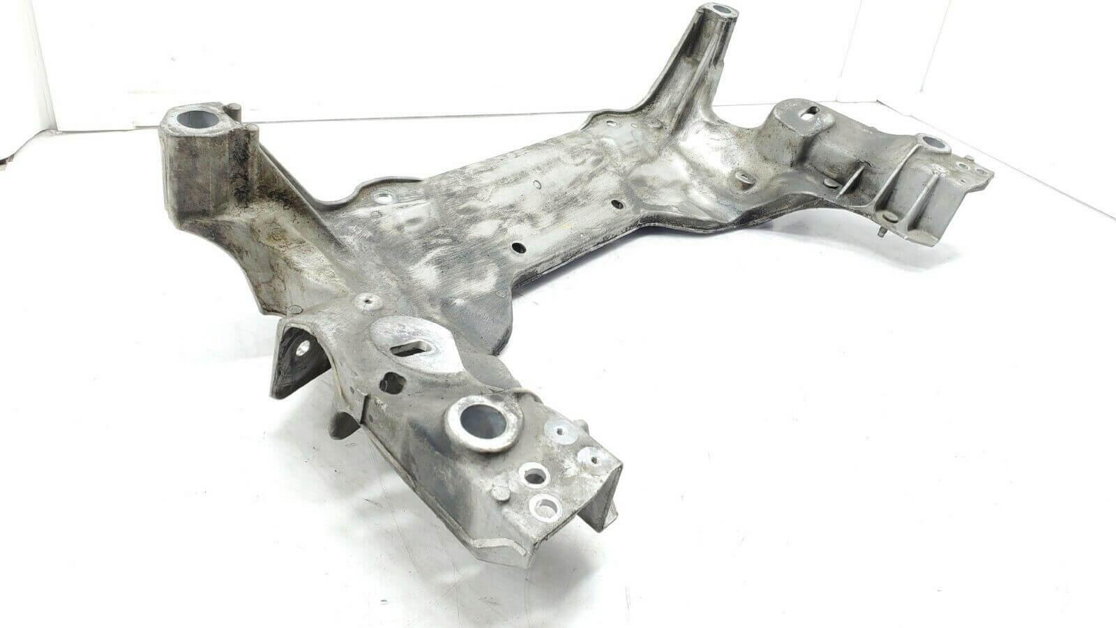 Used OEM 2014-2018 INFINITI Q50 AWD FRONT ENGINE CRADLE CROSSMEMBER SUB FRAME OEM