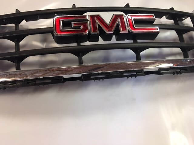 Used OEM New Genuine OEM 2007-2013 GMC Sierra 1500 Grille Chrome Upper Front